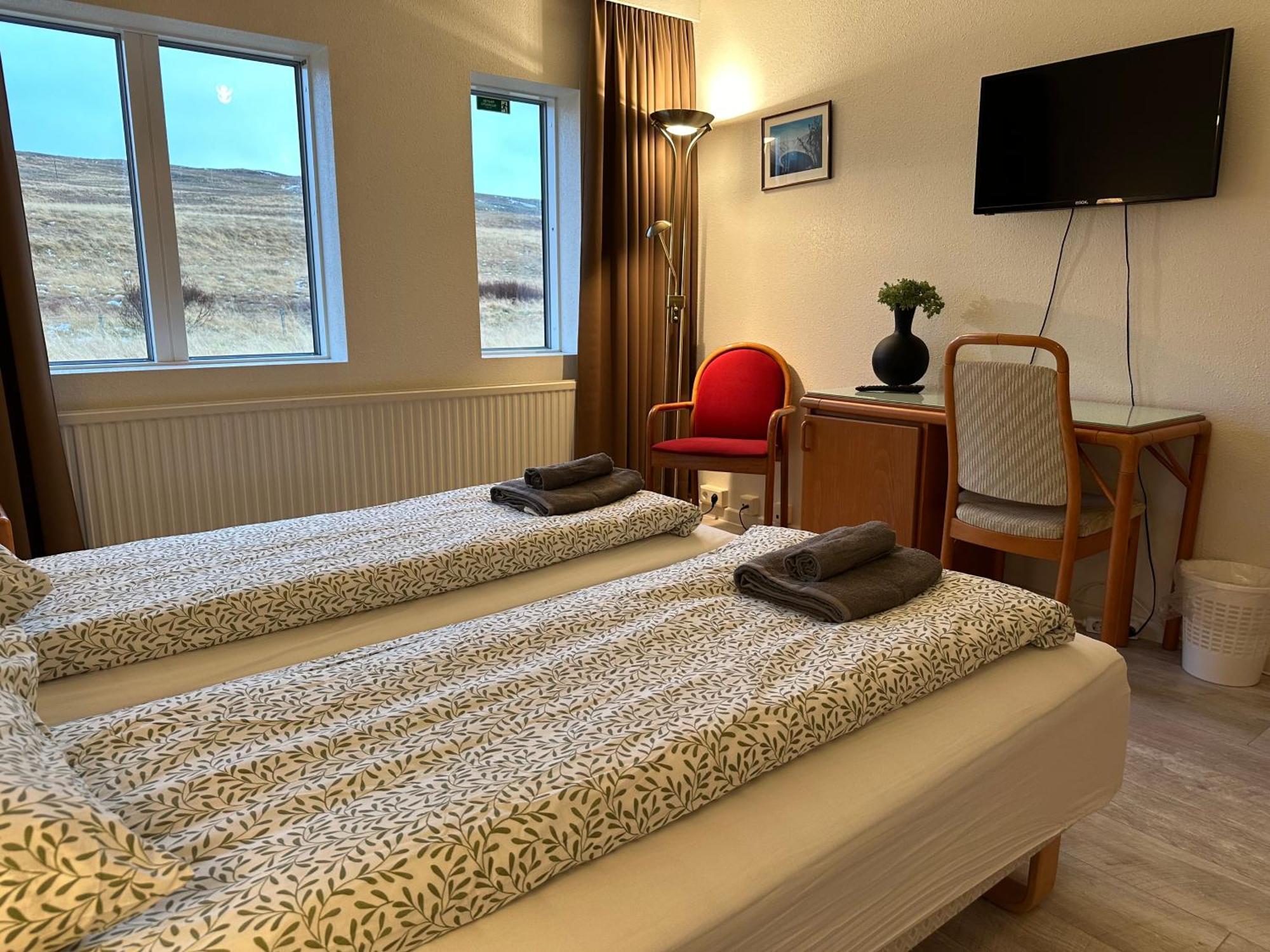 North Star Statharfloet Hotel Stadur Bagian luar foto
