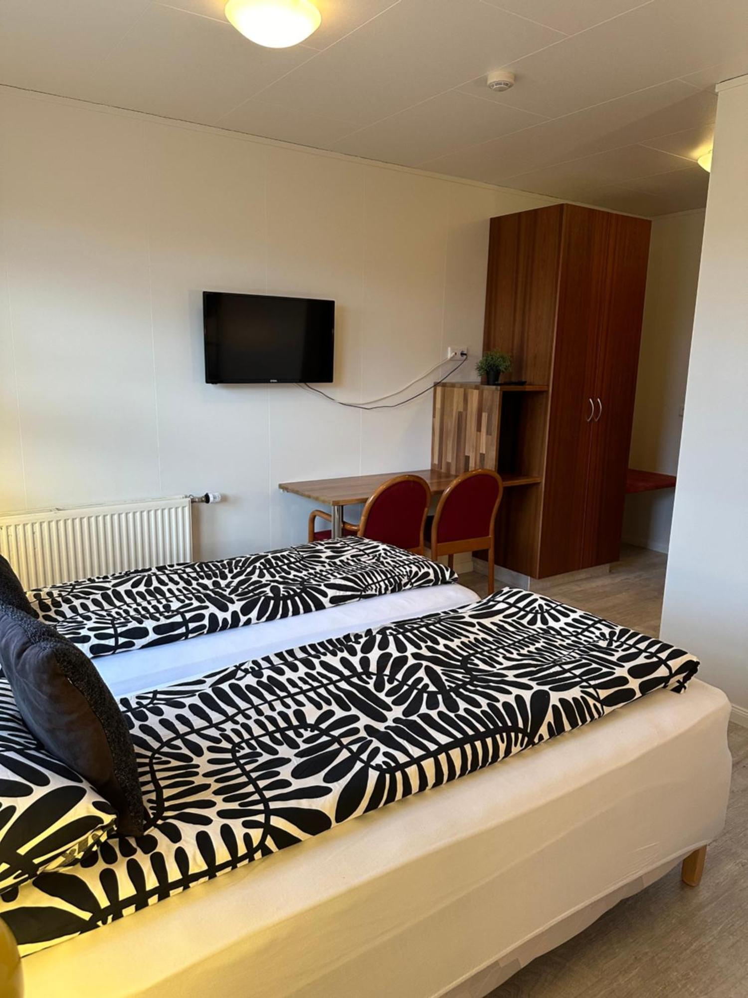 North Star Statharfloet Hotel Stadur Bagian luar foto