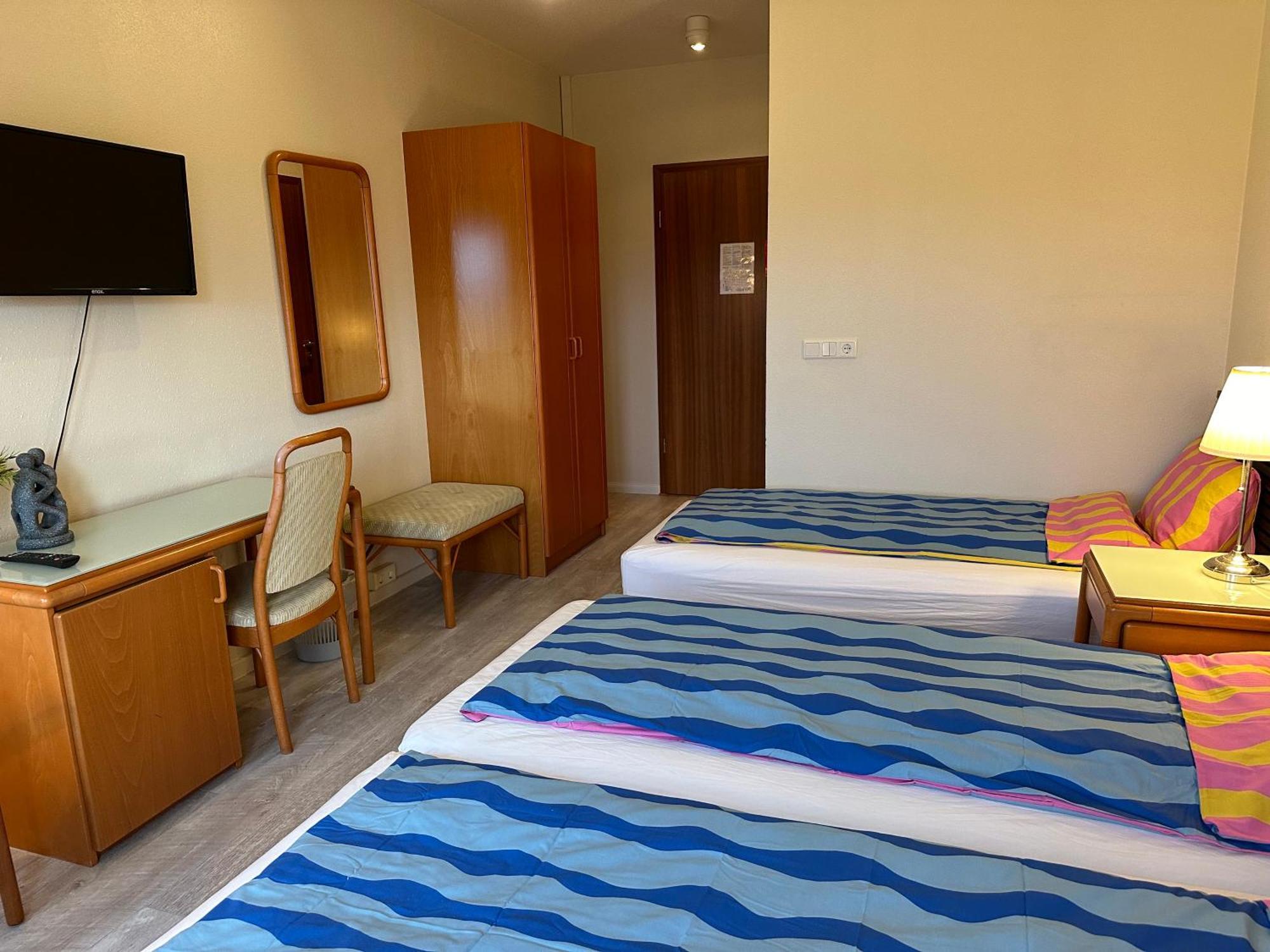 North Star Statharfloet Hotel Stadur Bagian luar foto