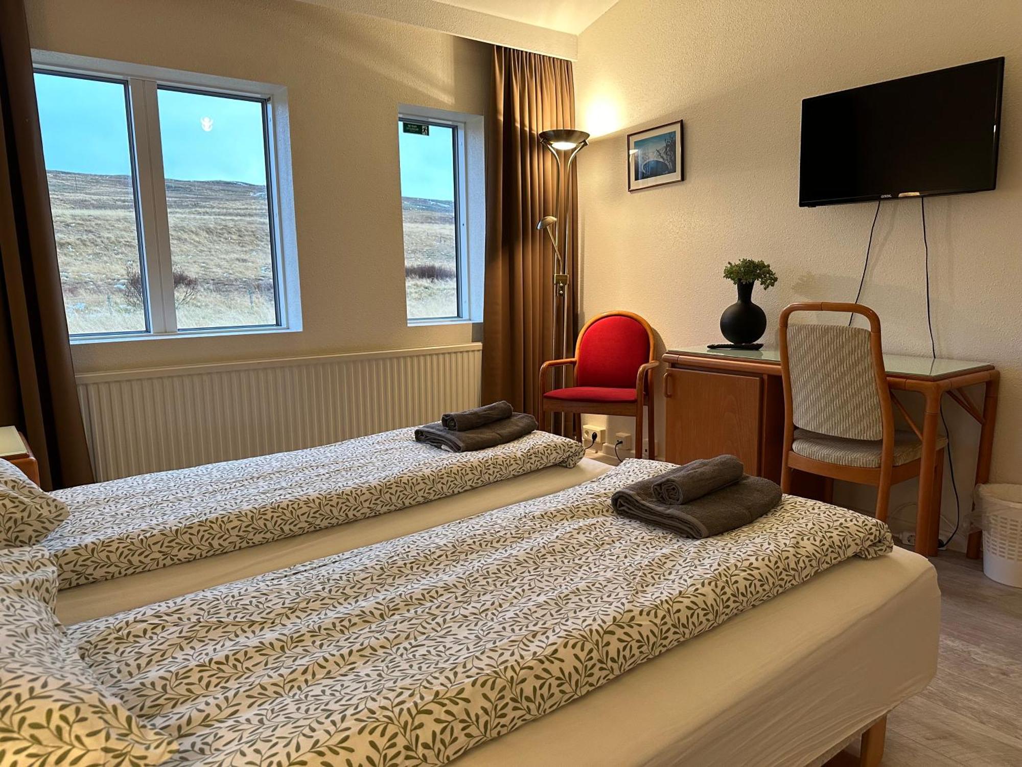 North Star Statharfloet Hotel Stadur Bagian luar foto