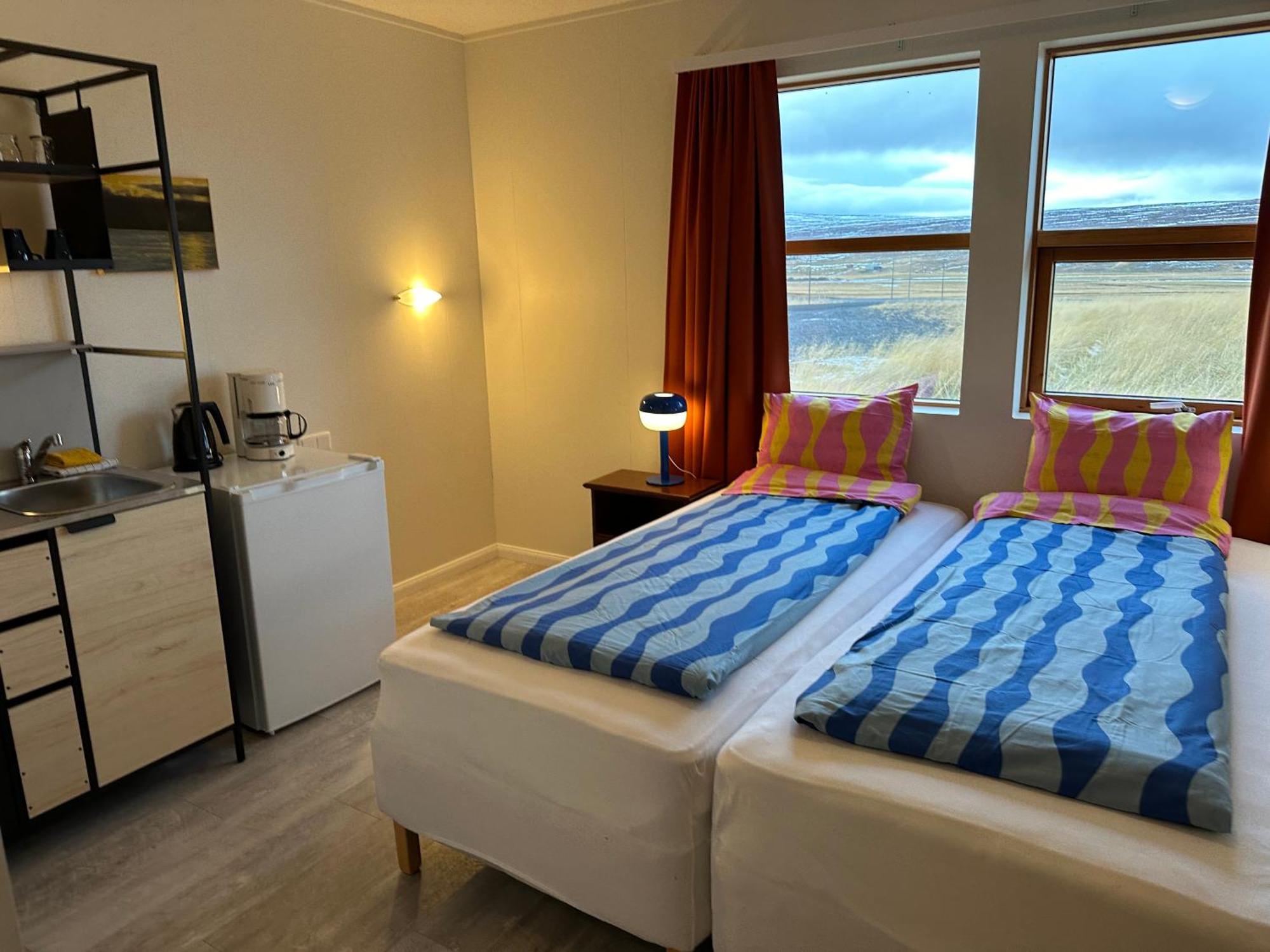 North Star Statharfloet Hotel Stadur Bagian luar foto