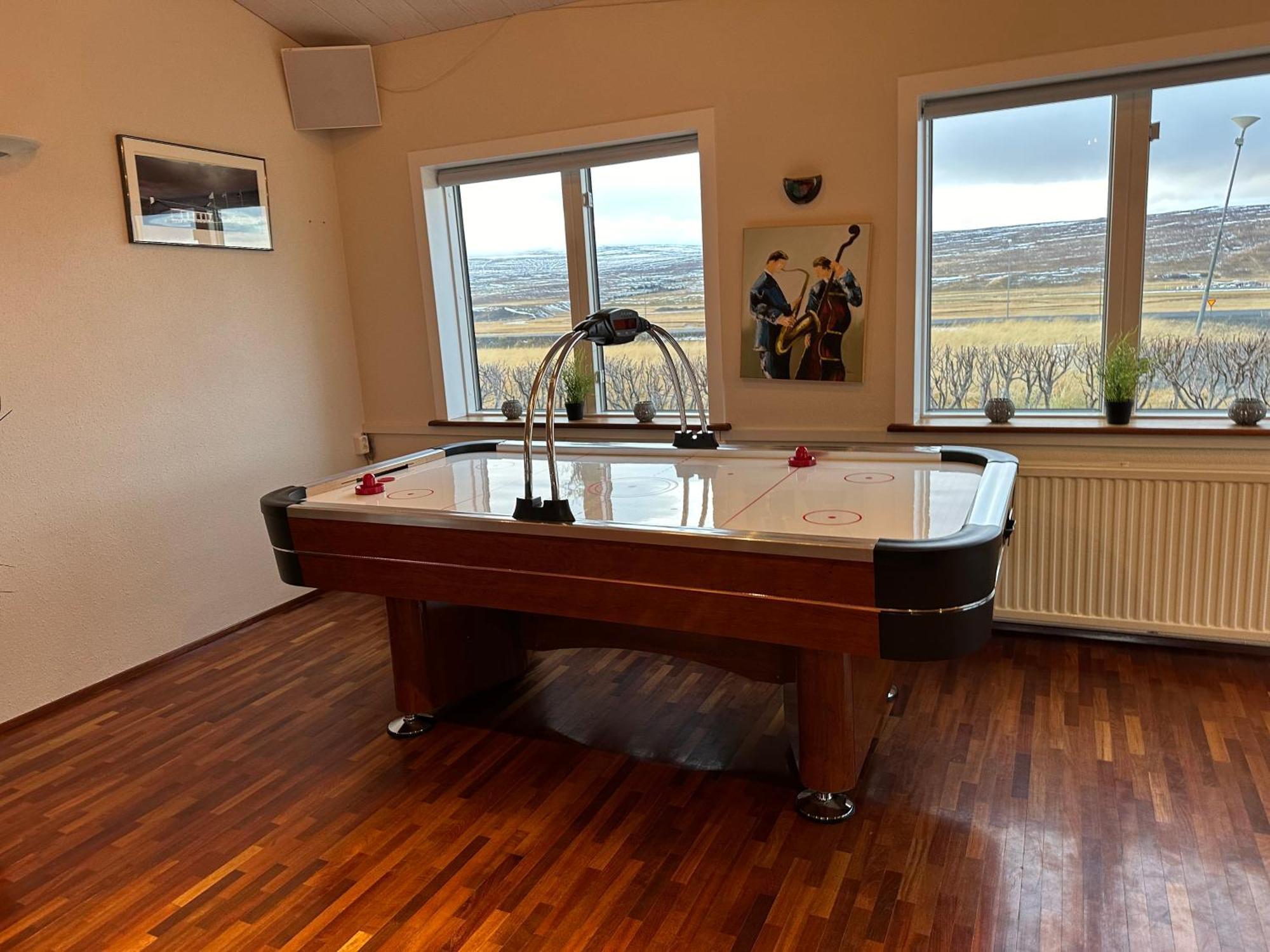 North Star Statharfloet Hotel Stadur Bagian luar foto