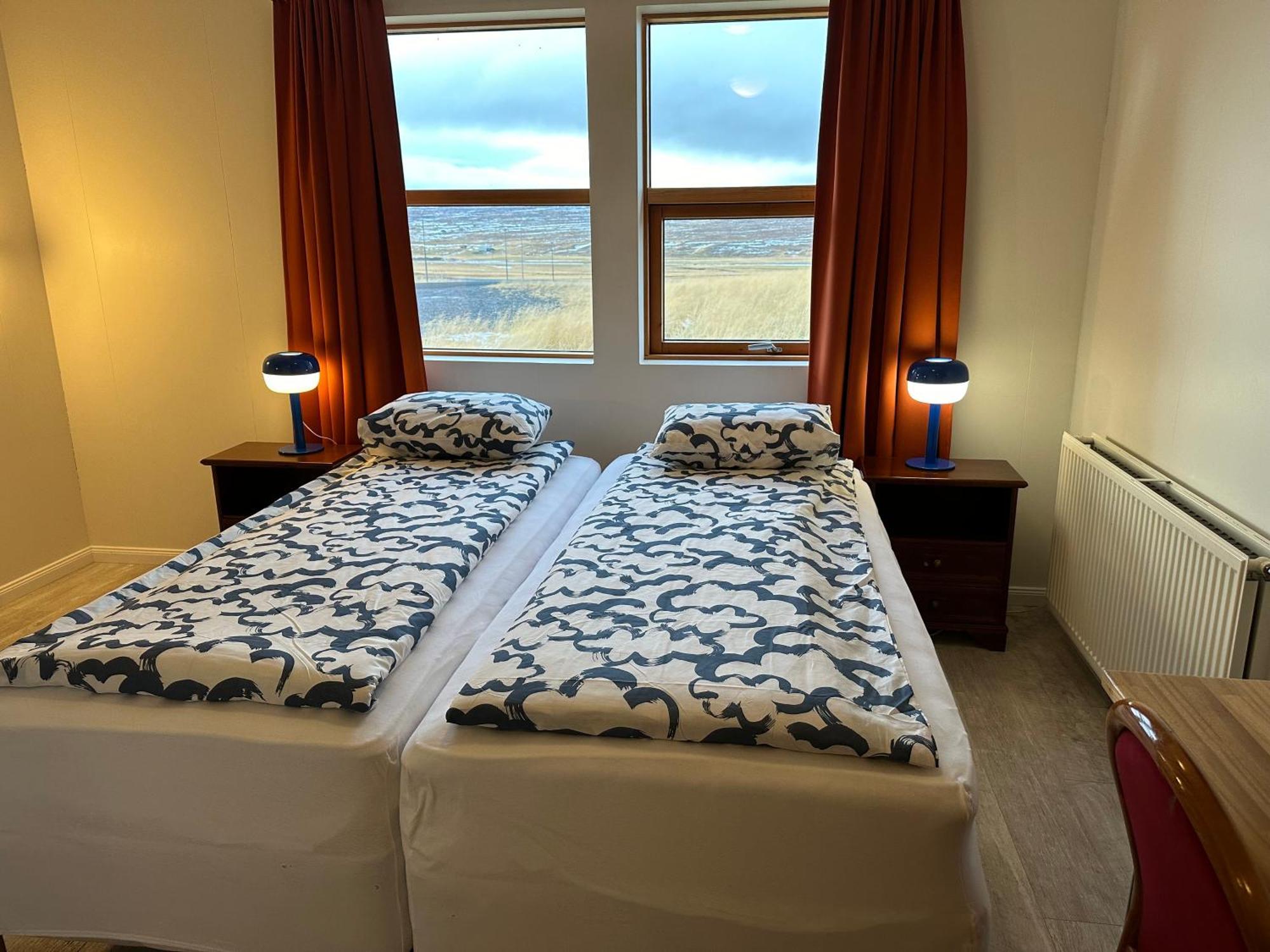 North Star Statharfloet Hotel Stadur Bagian luar foto