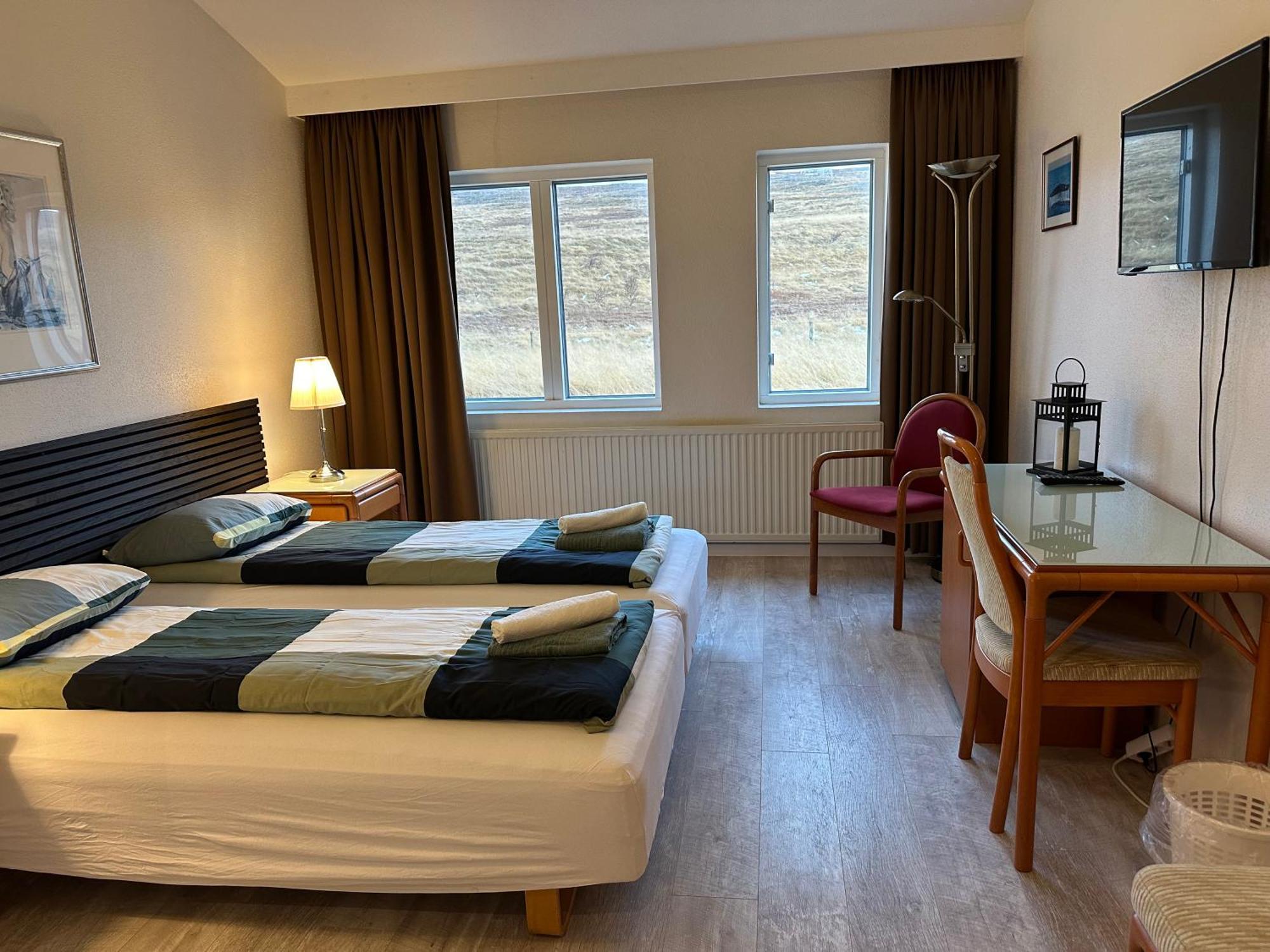 North Star Statharfloet Hotel Stadur Bagian luar foto