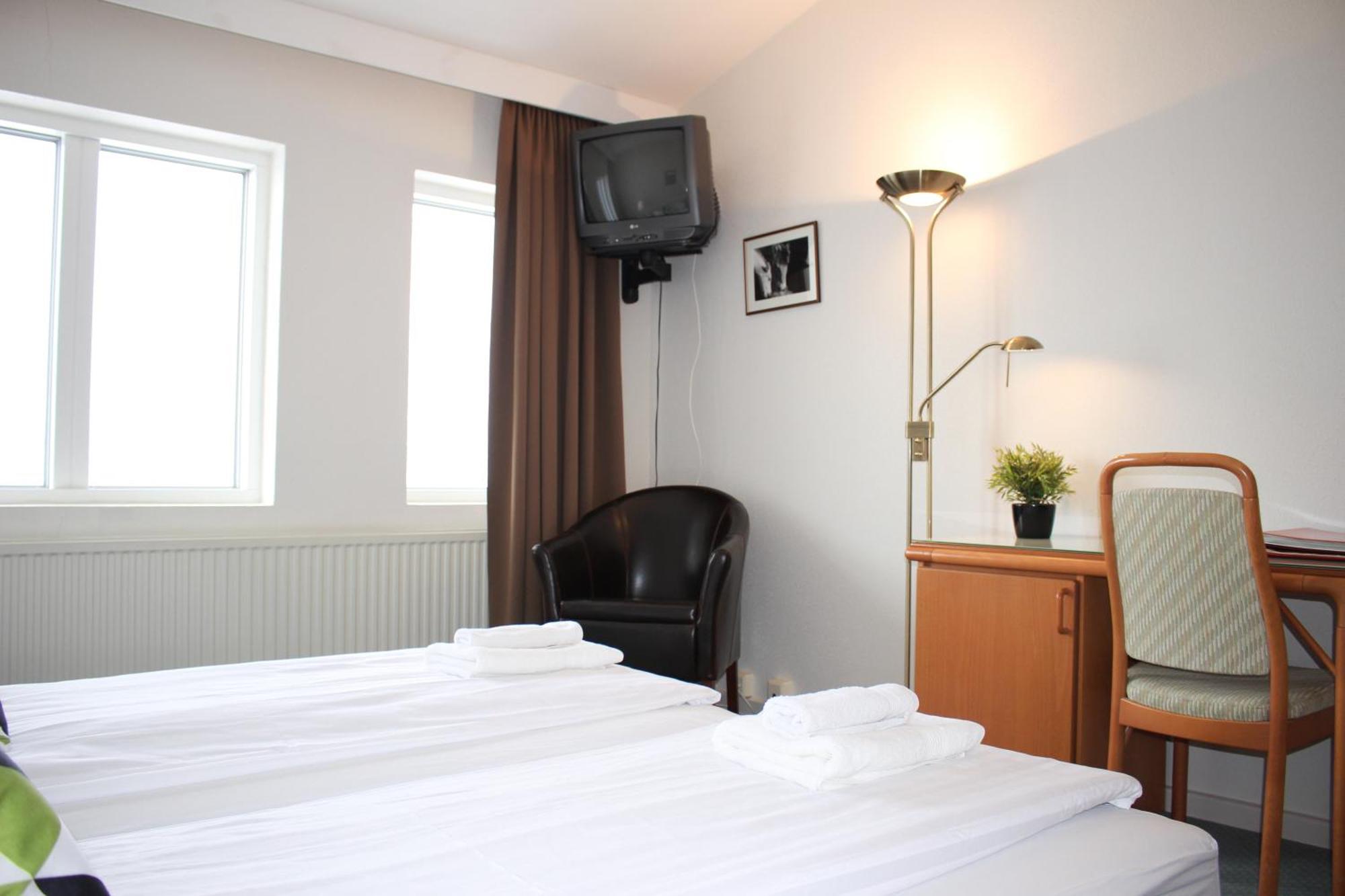 North Star Statharfloet Hotel Stadur Ruang foto
