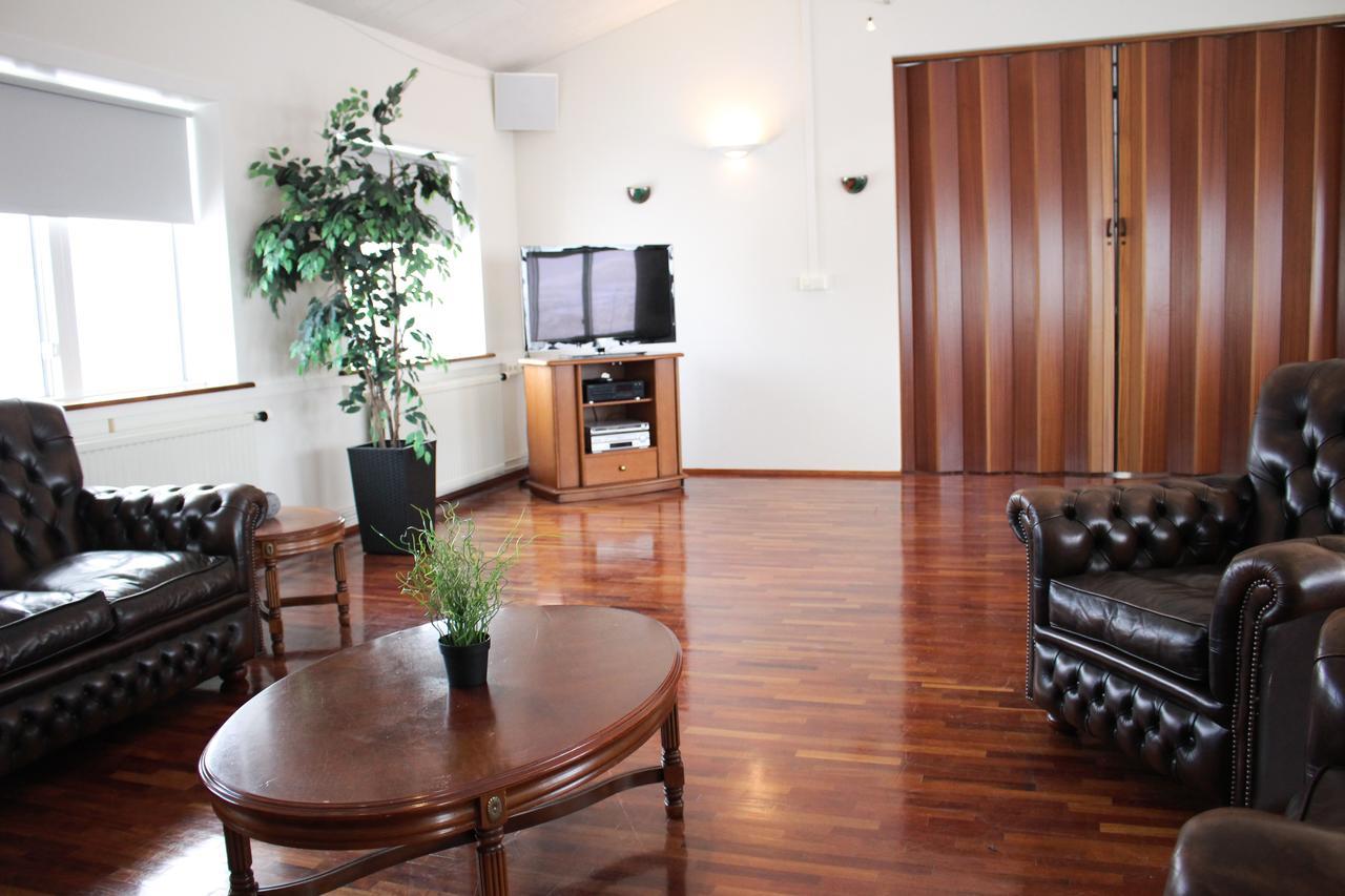 North Star Statharfloet Hotel Stadur Bagian luar foto