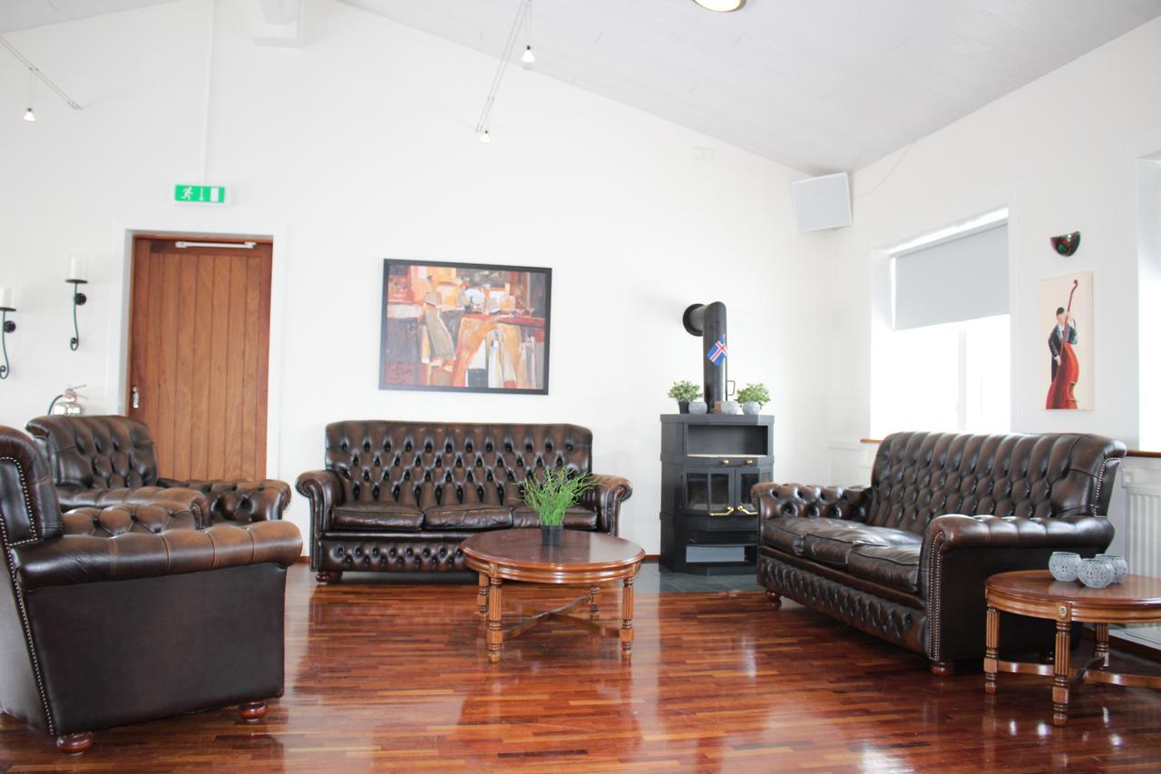 North Star Statharfloet Hotel Stadur Bagian luar foto