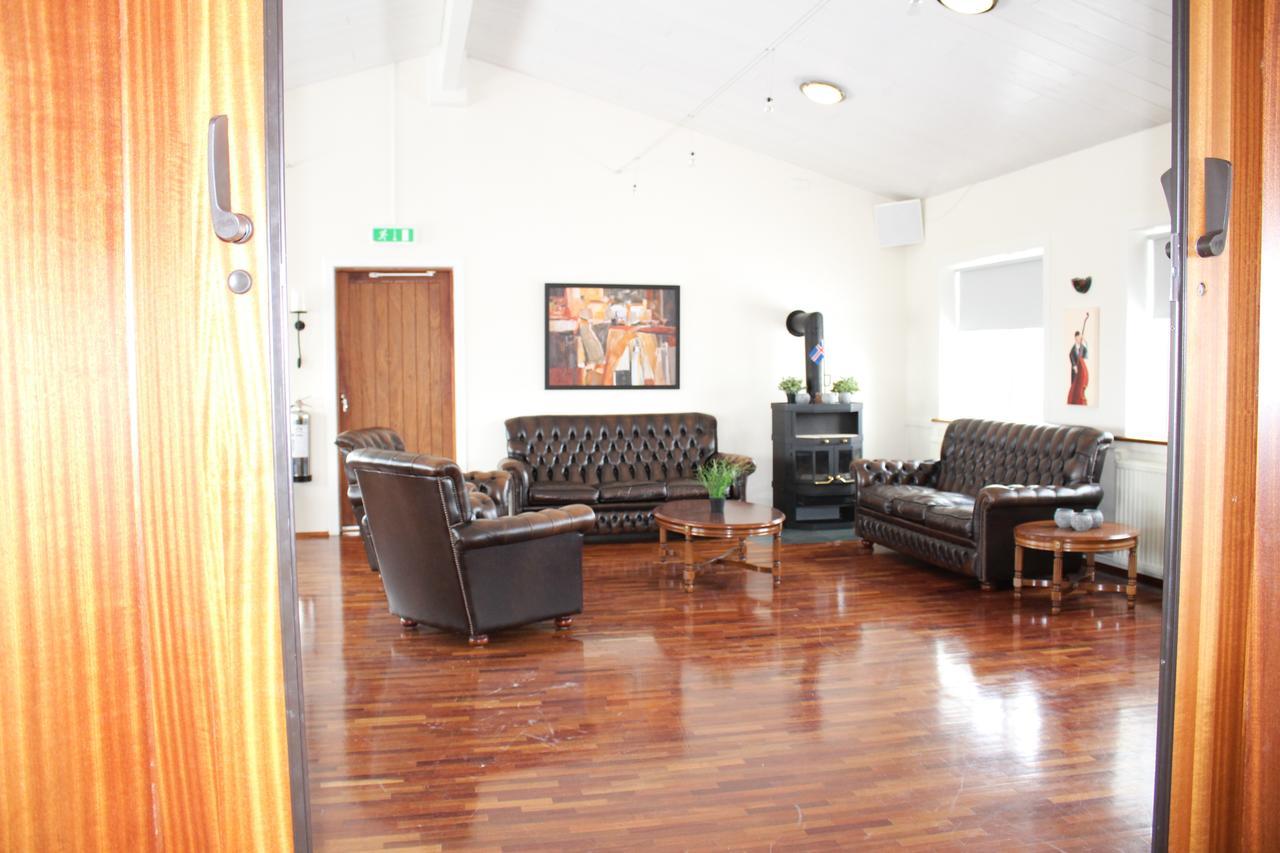 North Star Statharfloet Hotel Stadur Bagian luar foto